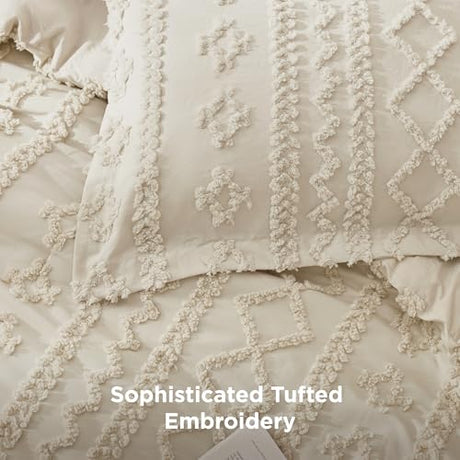 Bedsure Tufted Boho Comforter Set Full Size - Beige Boho Bed Set, GentleSoft™ 3 Pieces Farmhouse Shabby Chic Embroidery Bedding, Gifts for Woman, Soft Jacquard Full Comforter for All Seasons Bedsure