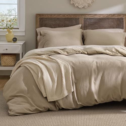 Bedsure Luxury Waffle Duvet Cover King Size - Textured Duvet Cover Set, Soft, Breathable Bedding Set (104"x90") with 2 Pillow Shams for All Season, Khaki, Comforter Not Included Bedsure