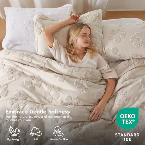 Joiedomi Tufted Full Size Comforter Set, 3 Pieces Beige Boho Full Bedding Set with 1 Boho Flower Comforter and 2 Pillow Shams, Bed in a Bag for All Seasons Joiedomi