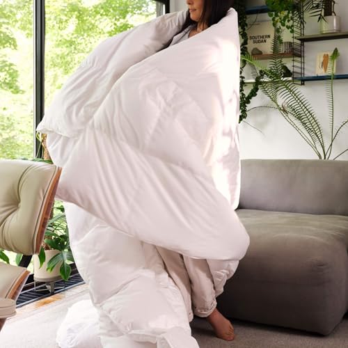Brooklinen Luxury All-Season Down Alternative Comforter - King/Cali King - Soft Cloud-Like Duvet Insert - 100% Cotton Sateen Shell, Recycled Fill, Baffle Box Construction - Breathable All-Year Bedding Brooklinen