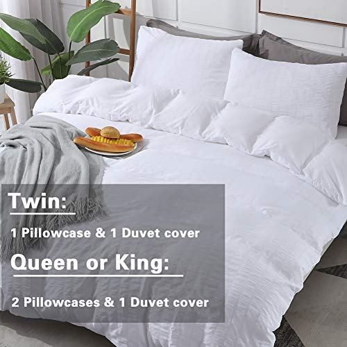 AveLom White Duvet Cover Queen (90 x 90 Inches)， 3 Pieces (1 Duvet Cover + 2 Pillow Cases) Stripe Zipper Closure Corner Ties Soft Washed Microfiber Duvet Cover for Men, Women AveLom