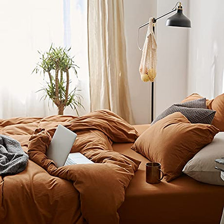 Omelas Caramel Pumpkin Duvet Cover Queen Size Burnt Orange Rust Modern Minimalist Style Solid Color Bedding Sets 3 Pieces Soft Microfiber Comforter Covers with Zipper Closure for Women Men Omelas