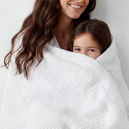 Bedsure Gentlesoft 100% Cotton Blanket Queen Size for Bed - Cooling Breathable and Soft for Spring Summer, Thick Cozy Waffle Weave Blanket Gifts for Women, White, 90x90 Inches Bedsure