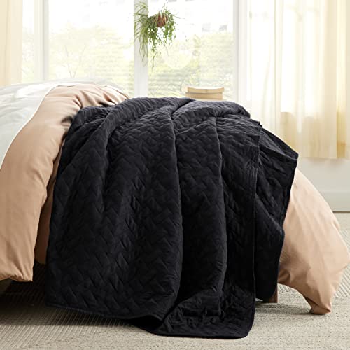 Bedsure Quilts Queen Size - Lightweight Bedspreads Queen Size with Basket Weave Pattern, Soft Quilt Bedding Set, Black Comforter Set Coverlet for All Seasons with 2 Pillow Shams (90" x 96") Bedsure