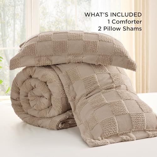 Bedsure California King Size Comforter Set Khaki, Boho Tufted Bed Set, Checkered Farmhouse Shabby Chic Bedding, 3 Pieces, 1 Plaid Geometric Comforter and 2 Pillow Shams Bedsure