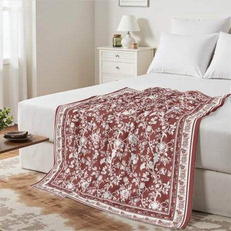 Red Fuzzy Blanket Vintage Chinoiserie Flower Throw Blanket All Season Lightweight Soft Cozy Flannel Blanket, Retro Decor Throw for Home Bed Sofa Couch Chair, 50 x 60 Inch Ghirondola