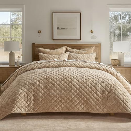 EVERGRACE Luxury Velvet Quilt Set Queen Size, Diamond Quilted Lightweight Velvet Comforter for All Season, Ultra Soft Oversized Bedspread Coverlet Bedding Set with 2 Pillow Shams, Beige Taupe EVERGRACE