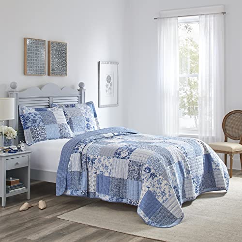 Laura Ashley - Twin Quilt Set, Reversible Cotton Bedding with Matching Sham, Medium-Weight for Year Round Use, Dorm Essentials (Paisley Printed Patchwork Blue) Laura Ashley