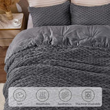 BEDELITE Fluffy Queen Comforter Set - Grey Fleece Soft Comforter for Queen Size Bed, Luxury Warm Bedding Set for Winter, Fuzzy Bed Set 3 Pieces (1 Comforter, 2 Pillowcases) BEDELITE