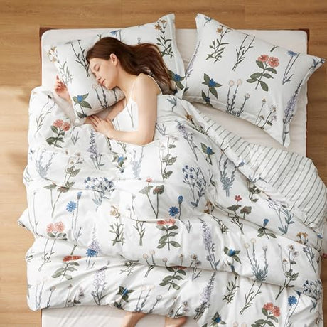 Bedsure Twin/Twin XL Comforter Set - Twin Extra Long Comforter Set, Cute Floral Dorm Bedding, 2 Pieces, 1 Soft Reversible Coconut White Botanical Flowers Comforter and 1 Pillow Sham Bedsure