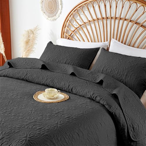 akkialla Twin Quilt Bedding Set for All Seasons,Lightweight Black Bedspreads Twin Size,Modern Style Microfiber Soft Floral Pattern Coverlet Set(1 Quilt,1 Pillow Sham) akkialla