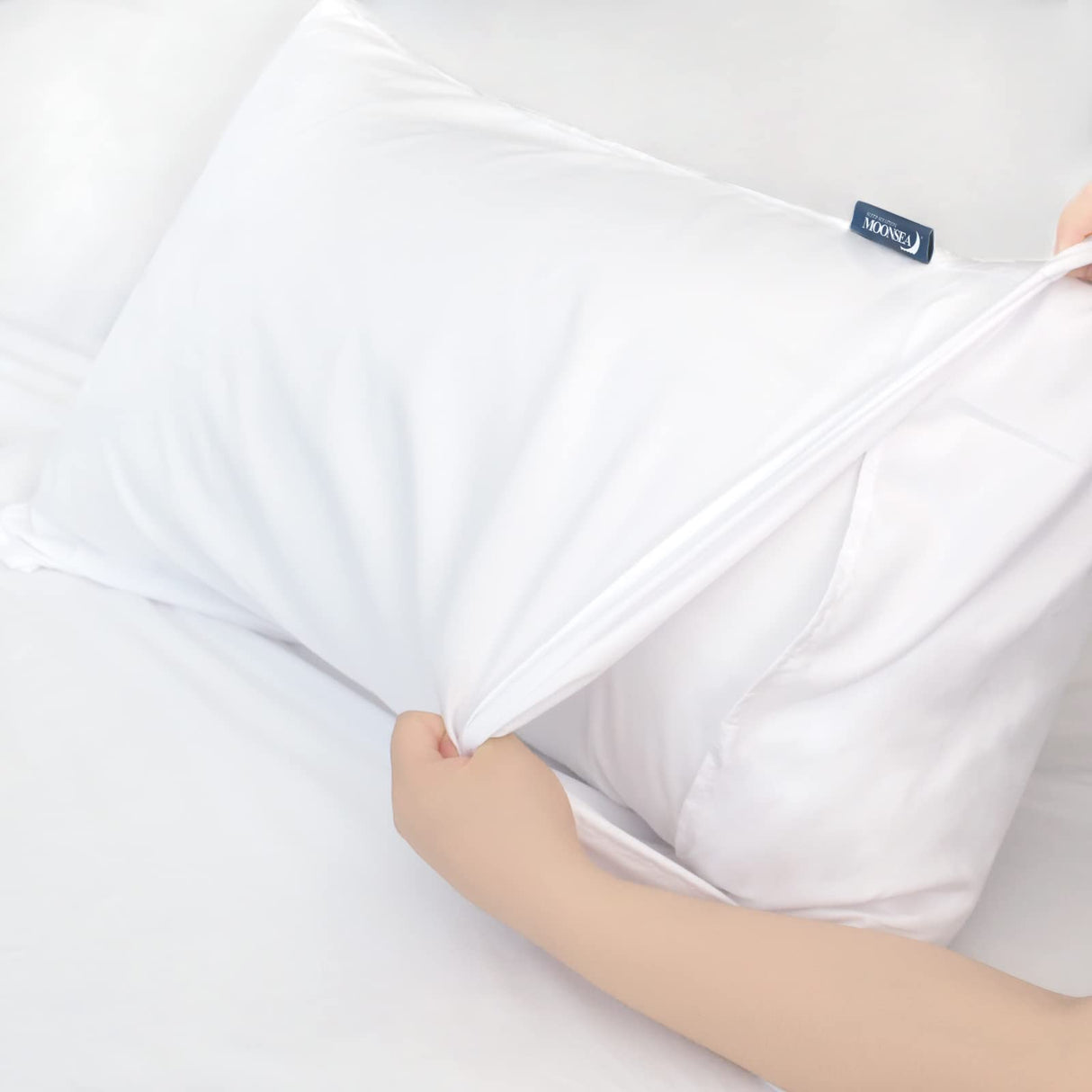 Queen Sheet Sets Air Mattress Sheets - 3 Pieces Extra Deep Pocket Queen Sheets Sets 16 to 24 inch - Sheets with Pockets on Side - Easily Fits Extra Deep Pillow Top Air Mattress (White) Moonsea