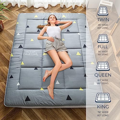 MAXYOYO Grey Triangle Futon Mattress, Padded Japanese Floor Mattress Quilted Bed Mattress Topper, Extra Thick Folding Sleeping Pad Breathable Floor Lounger Guest Bed for Camping Couch, Full MAXYOYO