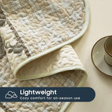 Wake In Cloud - Rustic Quilt Set, Cabin Lodge Christmas Bear Moose Deer Woodland Western Patchwork Country, Reversible Lightweight Bedspread Coverlet, 3 Pieces, Tan Cream, Queen/Full Size Wake In Cloud