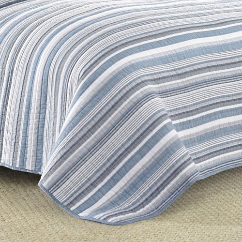 Nautica - Queen Quilt Set, Soft & Breathable Cotton Bedding with Medium Weight Feel, Reversible 3 Piece Bed Set with Matching Pillowcases (Jettison Grey)