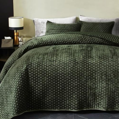Velvet Quilt King Size, Oversized Bedspread Quilted Bedding Set, Luxurious Soft Coverlet Set Lightweight Velvet Comforter for All Season with 2 Pillow Shams, 96x106" Army Green Striped Quilt Set