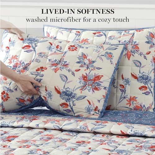 Martha Stewart King Size Quilt Bedding Set - 3 Piece, Soft Washed Microfiber, Printed Bedspread, Reversible, All Season, 1 Quilt, 2 King Pillow Shams, Blue, White & Red, Painted Floral Print Martha Stewart