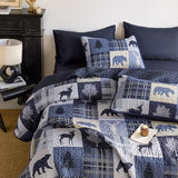 Wake In Cloud - Rustic Quilt Set, Cabin Lodge Christmas Bear Moose Deer Wildlife Western Patchwork Country, Reversible Lightweight Bedspread Coverlet, 3 Pieces, Blue Beige, King Size Wake In Cloud