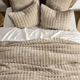 RECYCO Luxury Velvet Quilt Set King Size Bedding Sets, Ultra Soft Velvet Comforter Set, Lightweight Channel Box Stitch Oversized Bedspread Coverlet for All Season, with 2 Shams, Urban Taupe RECYCO