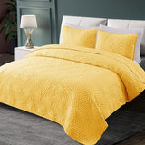 Whale Flotilla Soft King Size Quilt Set for All Seasons, 3-Piece Ultrasonic Geometric Quilts Bedding Set, Lightweight Reversible Bedspread, Coverlet, Bed Cover with 2 Pillow Shams, Yellow Whale Flotilla