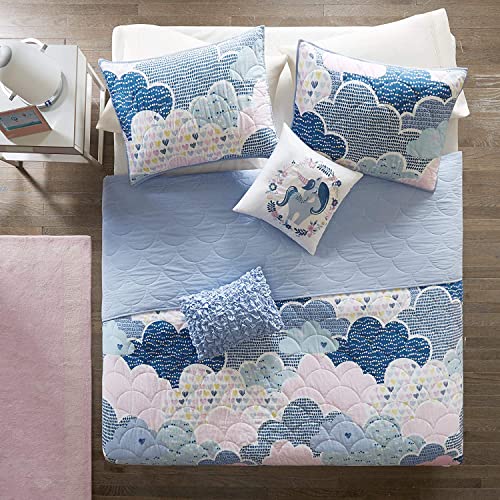 Intelligent Design Kids Reversible Cotton Quilt Set - Vibrant Fun, Playful Print, All Season Children Bedding Coverlet Bedspread, Decorative Pillow, Bedroom Décor, Twin, Cloud Blue 4 Piece Intelligent Design