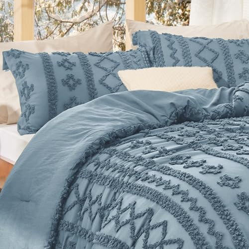 Bedsure Tufted Boho Comforter Set Queen Size - Dusty Blue Boho Bed Set, GentleSoft™ 3 Pieces Farmhouse Shabby Chic Embroidery Bedding, Gifts for Woman, Soft Jacquard Queen Comforter for All Seasons Bedsure