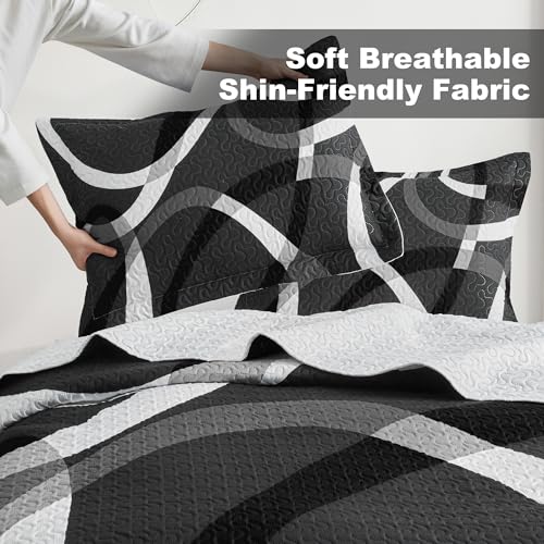 weesire Black and White Bedding Quilt King Size with 2 Shams, Modern Stripe Comforter Sets Classic Line Pattern Bedspreads Grey and White Coverlet, 96''x106'' weesire
