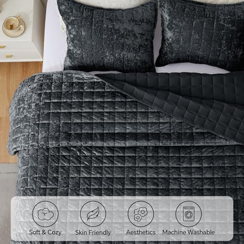 BEDELITE Velvet Quilt Set King Size - Luxury Velvet Comforter Bedding Set 3 Pieces, Soft Cozy Shiny Black Oversized Bedspread Coverlet for All Seasons with 2 Pillow Shams BEDELITE