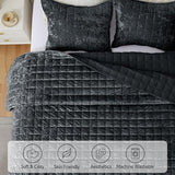 BEDELITE Velvet Quilt Set King Size - Luxury Velvet Comforter Bedding Set 3 Pieces, Soft Cozy Shiny Black Oversized Bedspread Coverlet for All Seasons with 2 Pillow Shams BEDELITE