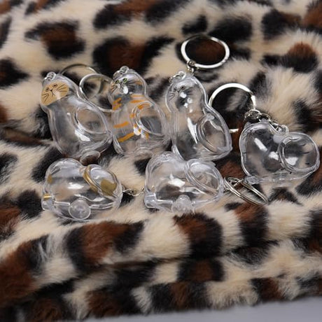 BTYYIHEX 6 Pcs Cat Hair Keepsake Keychains – 2025 New Memorial Capsule Pendants, Fur Holder Bottles for Cat Lovers, Thoughtful Pet Loss or Birthday Gifts BTYYIHEX