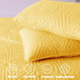 Whale Flotilla Soft King Size Quilt Set for All Seasons, 3-Piece Ultrasonic Geometric Quilts Bedding Set, Lightweight Reversible Bedspread, Coverlet, Bed Cover with 2 Pillow Shams, Yellow Whale Flotilla