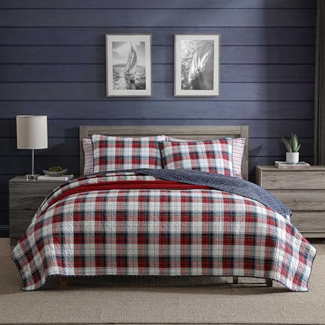 Nautica - Full/Queen Quilt Set, Super Soft Reversible Bedding with Matching Shams, Plaid Home Decor (Rosedale Red, Full/Queen) Nautica