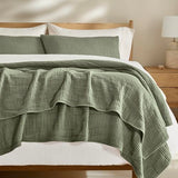 EVERGRACEHOME Cotton Coverlet Set King Size 3 Pieces, Lightweight Soft Ribbed Matelassé Bedspread Quilt Set, Cozy Oversized Quilted Bedding Set with 2 Pillow Shams for All Seasons, Olive Green EVERGRACEHOME