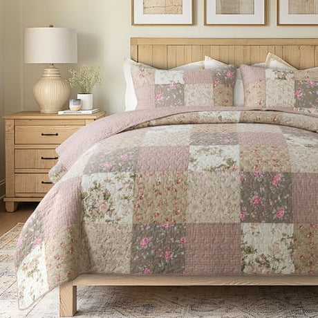 SLPR Secret Garden Patchwork Cotton Pieced Quilt Set - King with 2 Shams, Country Shabby Chic Bedding with Flower Pattern, Pink Floral Farmhouse Quilted Bedspread for All Seasons SLPR