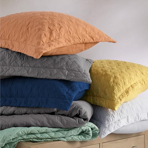 Bedsure Quilts Queen Size - Grey Bedspreads Queen Size with Basket Weave Pattern, Soft Quilt Bedding Set, Lightweight Comforter Set Coverlet for All Seasons with 2 Pillow Shams (90" x 96") Bedsure