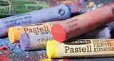Schmincke - Pastels, 15 colors"Portrait", 77 415 097, boxed set with 15 pastels, handmade pastels, brilliant, velvety matt, highly lightfast colors Schmincke