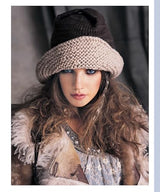 Vogue® Knitting The Learn-to-Knit Book Sixth&Spring Books