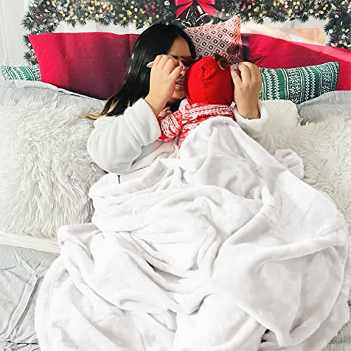 Bedsure GentleSoft Fleece Blankets King Size White - Bed Blanket Soft Lightweight Plush Cozy Fuzzy Luxury Microfiber, 108x90 inches Bedsure