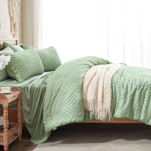 Zzlpp Queen Comforter Set 7 pieces, Sage Green Tufted Bed in a Bag with Comforter and Sheets, All Season Boho Bedding Sets with 1 Comforter, 2 Pillow Shams, 2 Pillowcases, 1 Flat Sheet, 1 Fitted Sheet Zzlpp