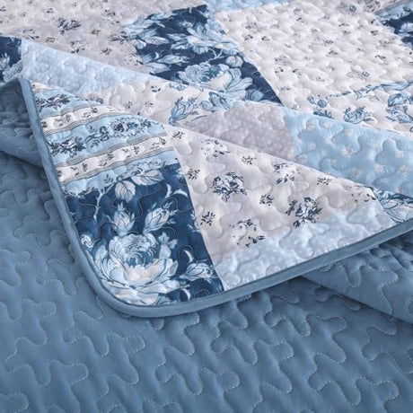 Anibedding Blue Patchwork Quilt Set King Size Boho Floral Plaid Bedspread Coverlet Set, Farmhouse Soft Microfiber Bedding Set, Blue Summer Bed Cover with 2 Pillowcases for All Season Anibedding