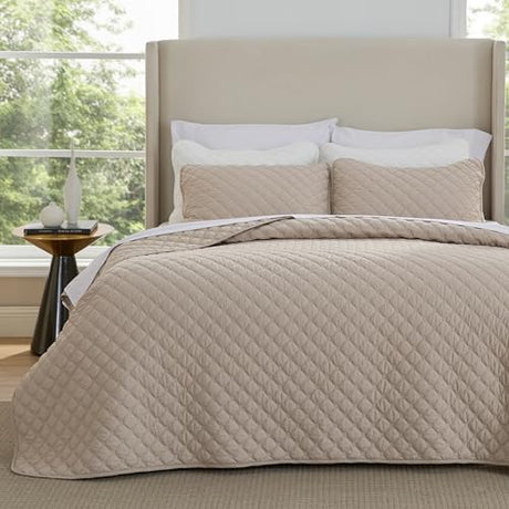 Bedsure Quilts King Size - Lightweight Bedspreads King Size with Classic Honeycomb Quilting, Soft Quilt Bedding Set, Taupe Comforter Set Coverlet for All Seasons with 2 Pillow Shams (106" x 96") Bedsure
