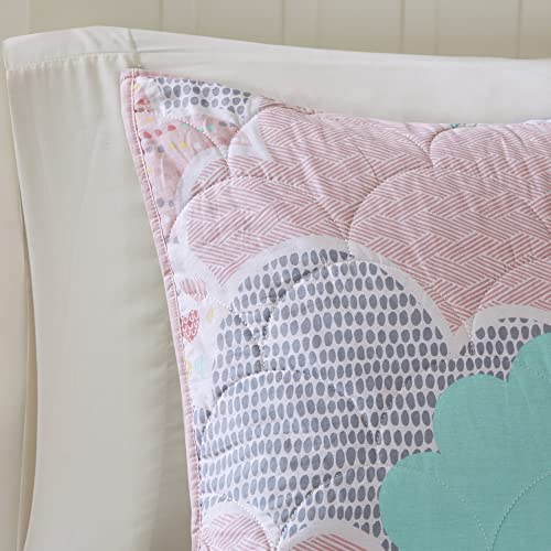 Intelligent Design Kids Reversible Cotton Quilt Set - Vibrant Fun, Playful Print, All Season Children Bedding Coverlet Bedspread, Decorative Pillow, Bedroom Décor, Full/Queen, Cloud Pink 5 Piece Intelligent Design
