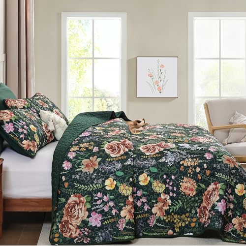 WONGS BEDDING Green Quilt Set King Size, 3 Piece Red Floral Leaves Pattern Botanical Bedding Set, Soft Lightweight Microfiber Bedspread Coverlet with 2 Pillowcases for All Season (104"x90") WONGS BEDDING