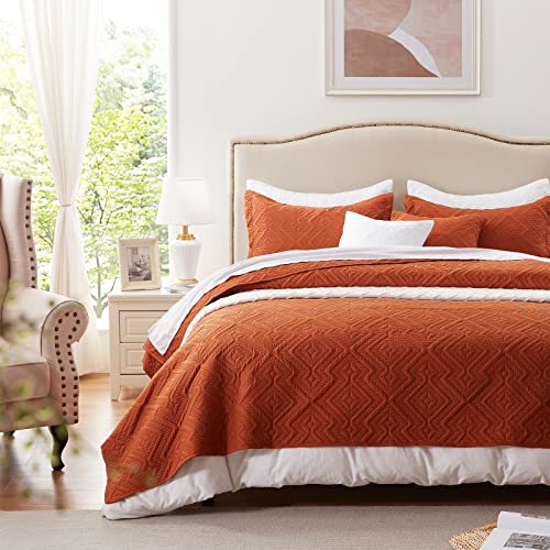 LEAONME Full/Queen Quilt Set 3 Pieces, Lightweight Burnt Orange/Rust Bedspread-90''x98'', Soft Microfiber Summer Quilt, Luxurious Warm Coverlet Set for All Seasons (Includes 1 Quilt, 2 Shams) LEAONME