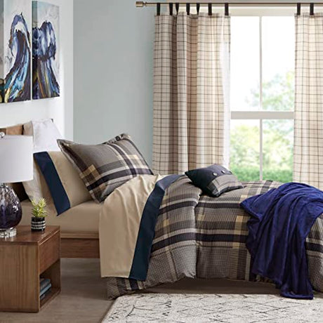 Intelligent Design Robbie 7-Piece Twin XL Comforter Set – Lightweight All-Season Plaid Bedding, Navy/Tan, Cozy Bed-in-a-Bag with Matching Shams & Decorative Pillow, Modern Casual Style Intelligent Design