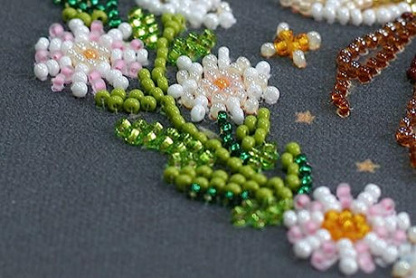 Abris Art Bead Embroidery Kit Honey Dream. DIY Beadwork Craft Kit for Beginners. Hand Made Beading kit from, Ukraine. Stylish Needlework Set, Needlepoint Pattern Colorful bee Decor Wall Art Abris Art