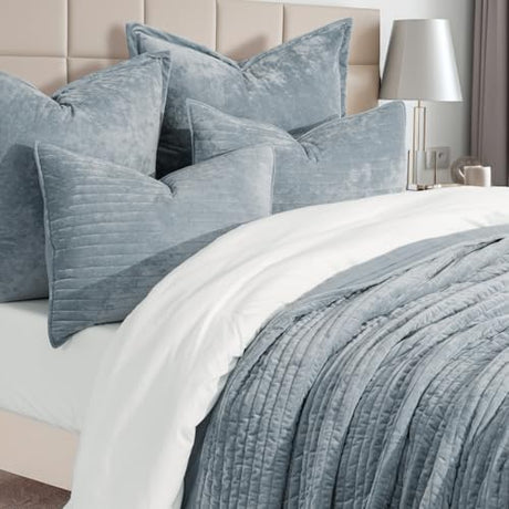 EVERGRACE Velvet Quilt Set King Size, Luxurious Soft Striped Channel Bedding Set, Lightweight Velvet Comforter for All Season, Oversized Bedspread Coverlet with 2 Matching Shams, Blue Linen EVERGRACEHOME