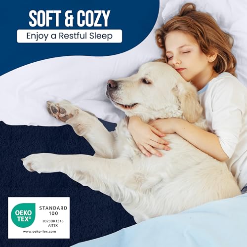 Twin Size Mattress Protector Waterproof, Premium 200 GSM Terry Mattress Cover, Soft & Breathable Bed Cover, Fitted Sheet Style Stretchable Deep Pockets 15" by Utopia Bedding (Navy Blue) Utopia Bedding