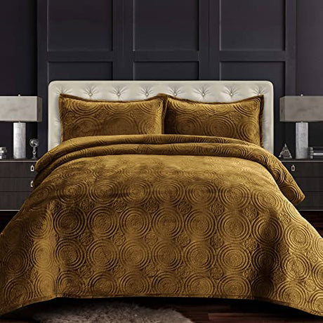 Capri Medallion Velvet Quilt Set Queen Camel Tribeca Living