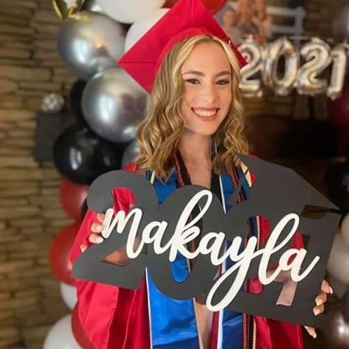 2024 Personalized Name Wood Graduation Cap Sign, Custom Graduation Name Sign, Class of 2024 Grad Photo Shoot Props Party Backdrop Decor for High School or College Graduate Souvenir Gifts BOELRY